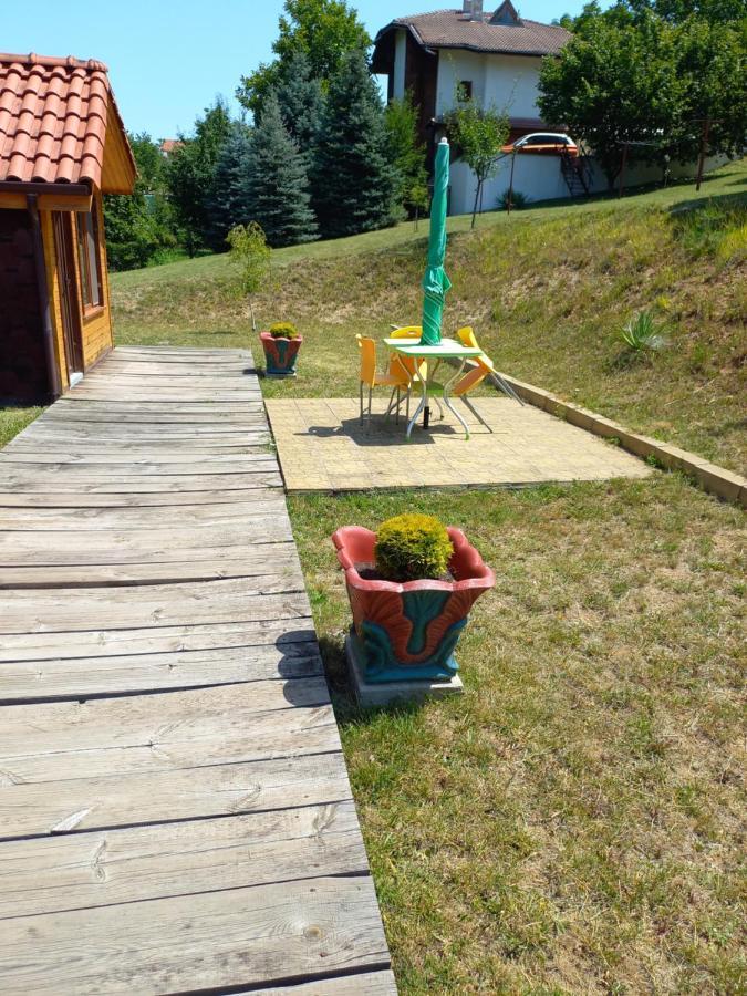 Вилно Селище Мировец Maluk Izvor  Ngoại thất bức ảnh
